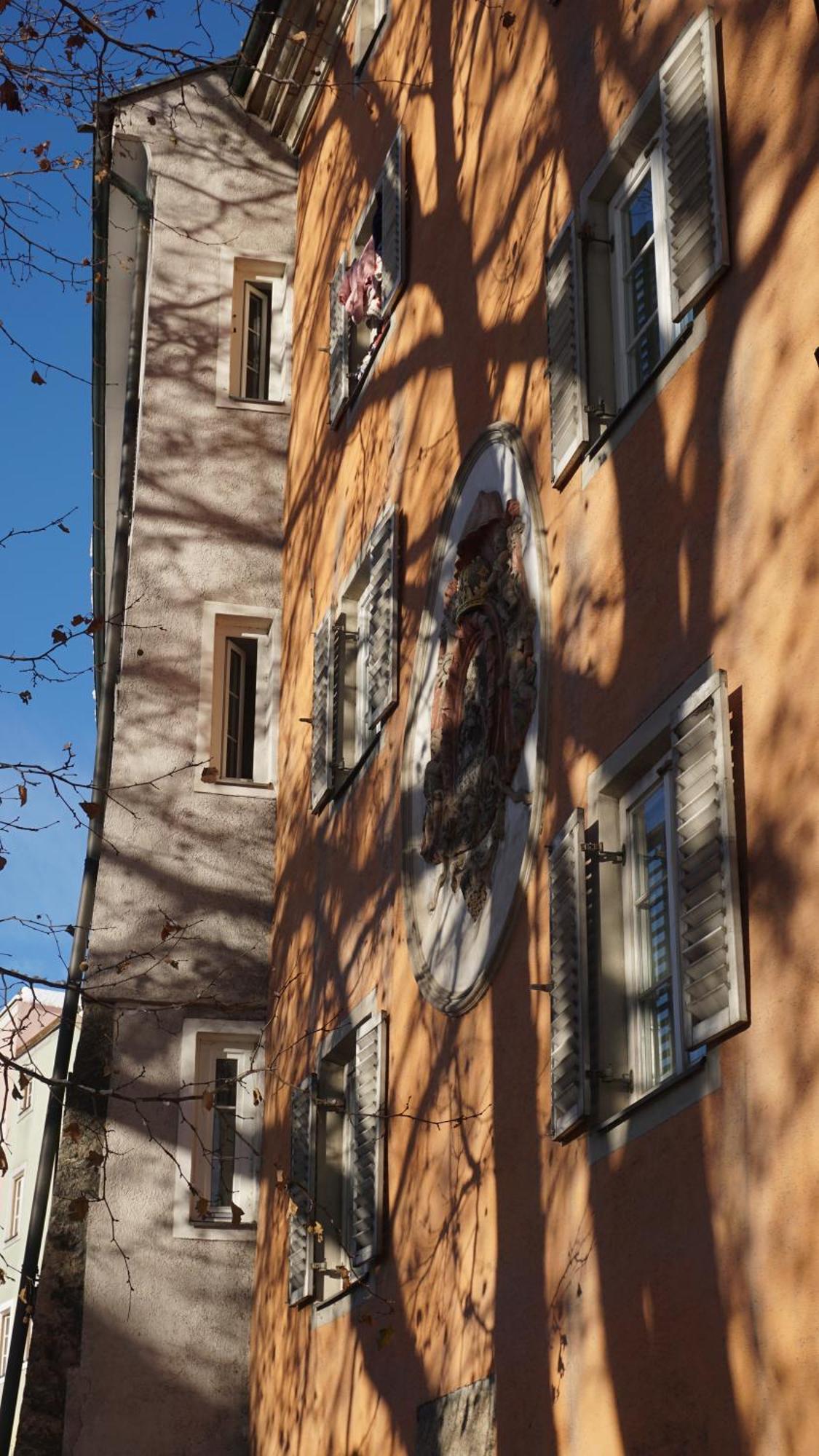 Altstadt Apartment Am Schergentor Hall in Tirol Kültér fotó